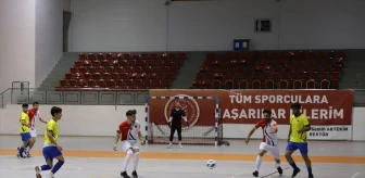 Salon Futbolu Bölgesel Lig Müsabakaları NEVÜ'de Başladı
