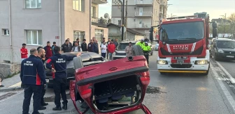 Sivas'ta Otomobil Devrildi, Sürücü Yaralandı