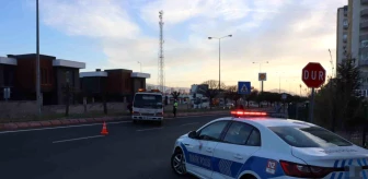 Kayseri'de otomobil ile hafif ticari araç çarpıştı: 7 yaralı