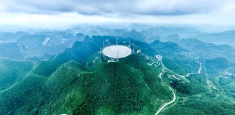 Çin'in 500 metrelik Radyo Teleskobu FAST, 900'den fazla yeni pulsar tespit etti