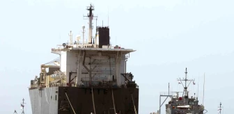 ABD Donanması'na ait gemide yangın çıktı, liman inşaatı etkilenebilir