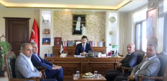 Kale Belediye Başkanı İhsan Özbay, Kaymakam Mustafa Aksoy'u ziyaret etti
