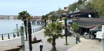 Zonguldak'ta Vatandaşlar Sıcak Havayı Değerlendirdi