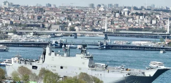 İspanya Donanması'na ait amfibi hücum gemisi İstanbul'a geldi