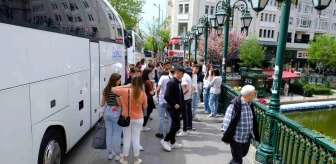 Eskişehir'de Bayram Tatili Döneminde Turist Ziyaretleri Artıyor