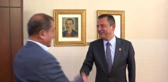CHP Genel Başkanı Özgür Özel, DİSK heyetini kabul etti