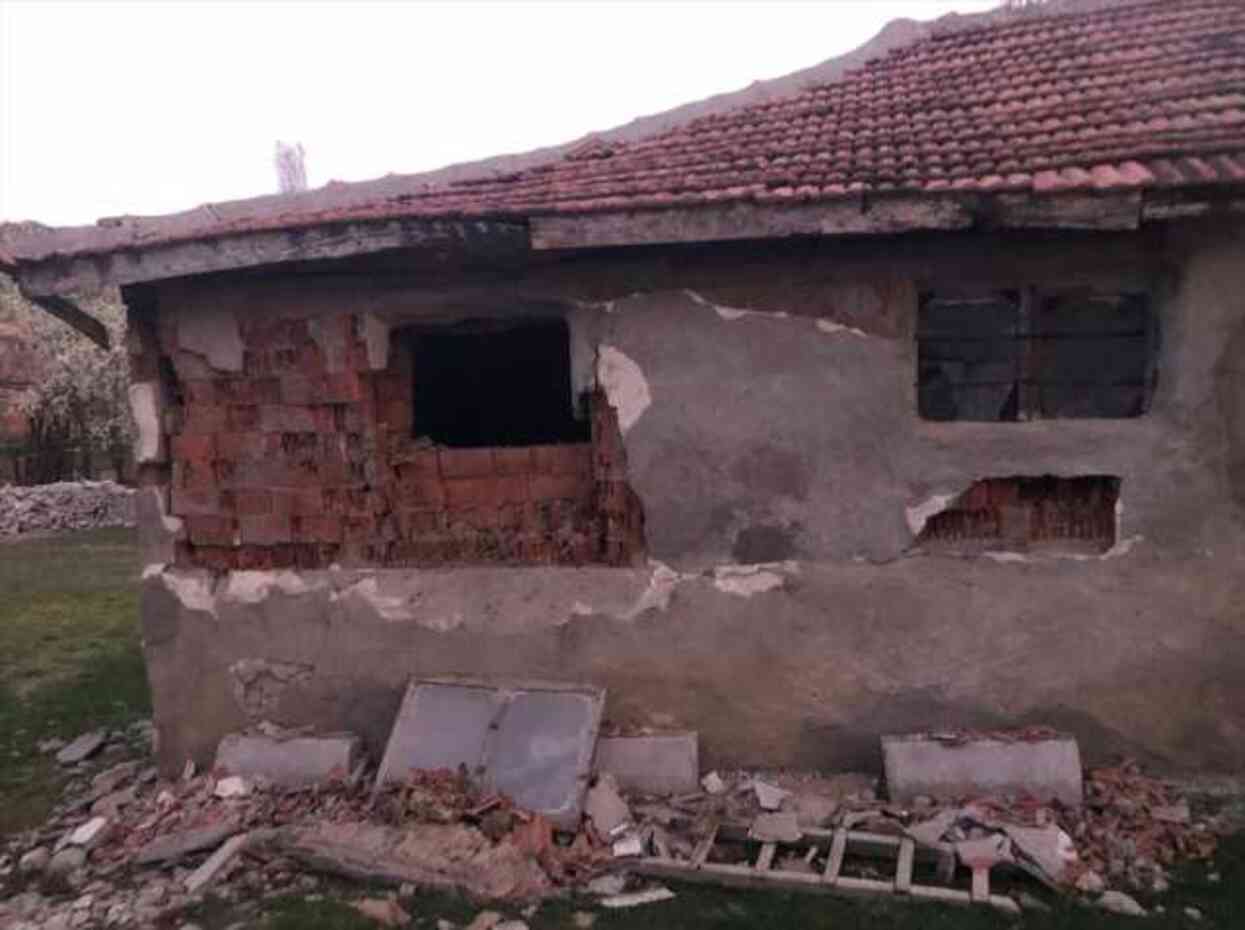 İşte Tokat'taki 5,6'lık depremin merkez üssünden ilk görüntüler