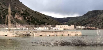 Kars'ta tarihi köy sular altında kaldı