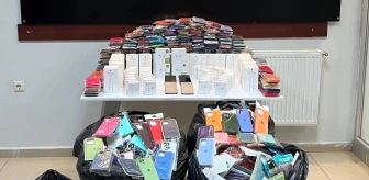 Malatya'da Gümrük Kaçağı Telefonlar ve Aksesuarlar Ele Geçirildi