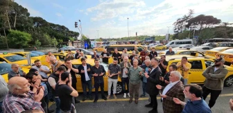 Sarıyer'de taksiciler meslektaşları için eylem yaptı