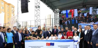 Adana'da Gençlik ve Spor Bakanlığı ile AB FRIT II Fonu kapsamında 22 tesisin açılışı yapıldı