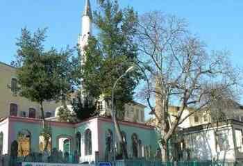 Aziz Mahmut Hüdayi Türbesi nerede? Aziz Mahmut Hüdayi Türbesine nasıl gidilir? Ziyaret saatleri kaç? Aziz Mahmut Hüdayi Türbesi nerede? Aziz Mahmut Hüdayi Türbesine nasıl gidilir? Ziyaret saatleri kaç?