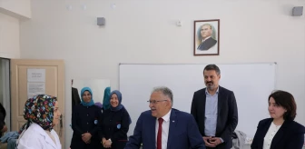 Kayseri Büyükşehir Belediye Başkanı Pınarbaşı'nda Ziyaretlerde Bulundu