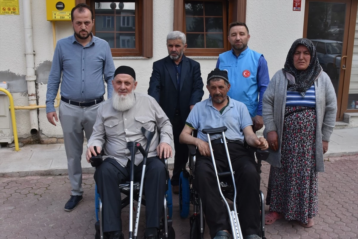 Sinop'ta Engellilere Akülü Engelli Araçları Temin Edildi