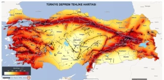 İzmir deprem bölgesi mi? İzmir'de deprem riski var mı, fay hattı geçiyor mu?