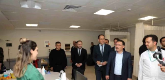 Kayseri Valisi Gökmen Çiçek, Develi'de Hastane Ziyareti Gerçekleştirdi