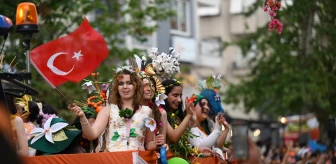 Adana'da 12. Uluslararası Portakal Çiçeği Karnavalı düzenlendi