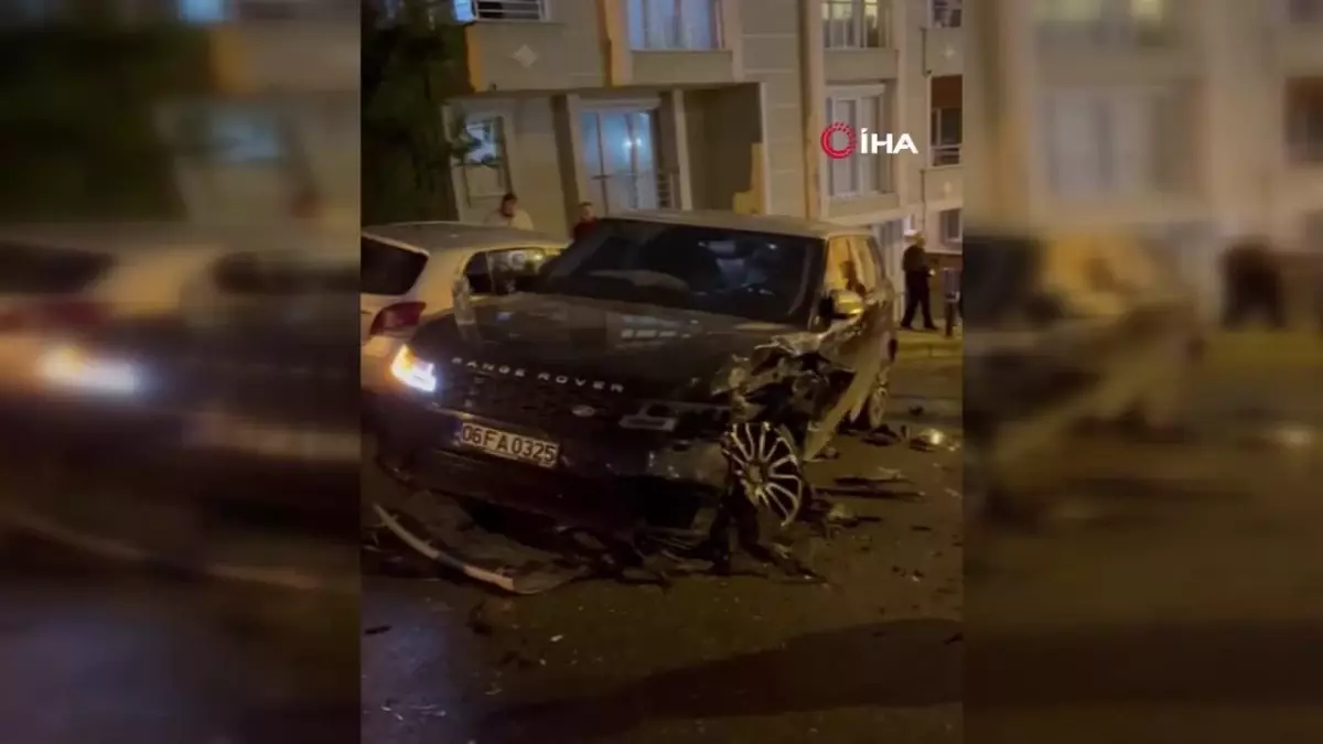 Frenleri tutmayan otomobil 14 aracı biçti