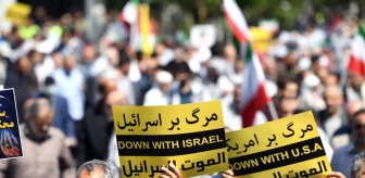 İranlılar İsrail'e yönelik saldırılara destek için yürüyüş düzenledi