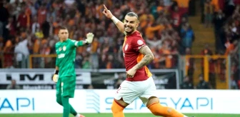 Galatasaray'ın savunma oyuncusu Abdülkerim Bardakcı, Pendikspor maçında gol attı
