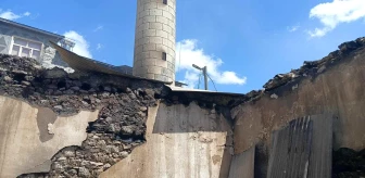 Tunceli'de Cami ve Evde Yangın Çıktı