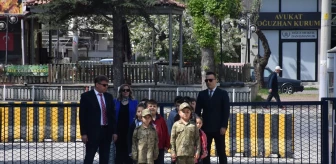 Afyonkarahisar'da Şehit Kerim Üye İlkokulu öğrencileri İkmal ve Garnizon Komutanlığını ziyaret etti