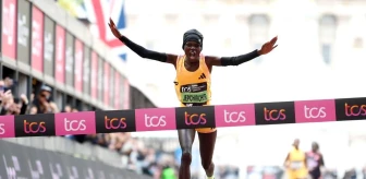 Londra Maratonu'nda Kadınlar Kategorisinde Dünya Rekoru Kırıldı