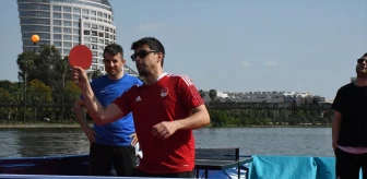 Adana'da Seyhan Nehri'nde Masa Tenisi Müsabakaları Gerçekleştirildi