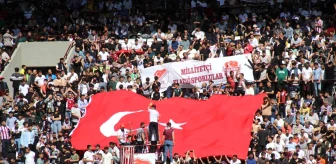 Elazığspor'un sahasında Sapanca Gençlikspor'la oynadığı maç seyirci rekoru kırdı