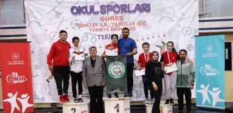 Hakkari Sporcuları Okul Sporları Kadınlar Güreş Türkiye Şampiyonasında Büyük Başarı Elde Etti