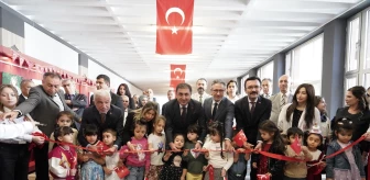 İstanbul İl Milli Eğitim Müdürlüğü'nde 'Bayramın Adı Çocuk' Resim Sergisi Açıldı