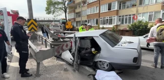 Kocaeli'de feci kaza: Otomobil bariyere ok gibi saplandı, 1 ölü