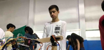 Muğla Uluslararası Gençlik Merkezi'nde İleri Robotik Proje Şenliği Düzenlendi