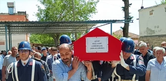 Cizre'de meydana gelen trafik kazasında hayatını kaybeden Jandarma Astsubay Kıdemli Çavuş Halil Kurt toprağa verildi