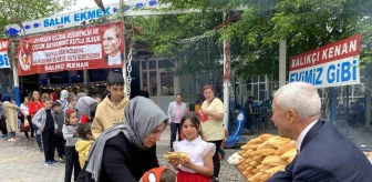 23 Nisan'da Türkiye Deniz Canlıları Müzesi'nde Çocuklara Ücretsiz Balık Ekmek Dağıtıldı