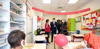 Milli Eğitim Bakanı Yusuf Tekin, hastanede çocukları ziyaret etti