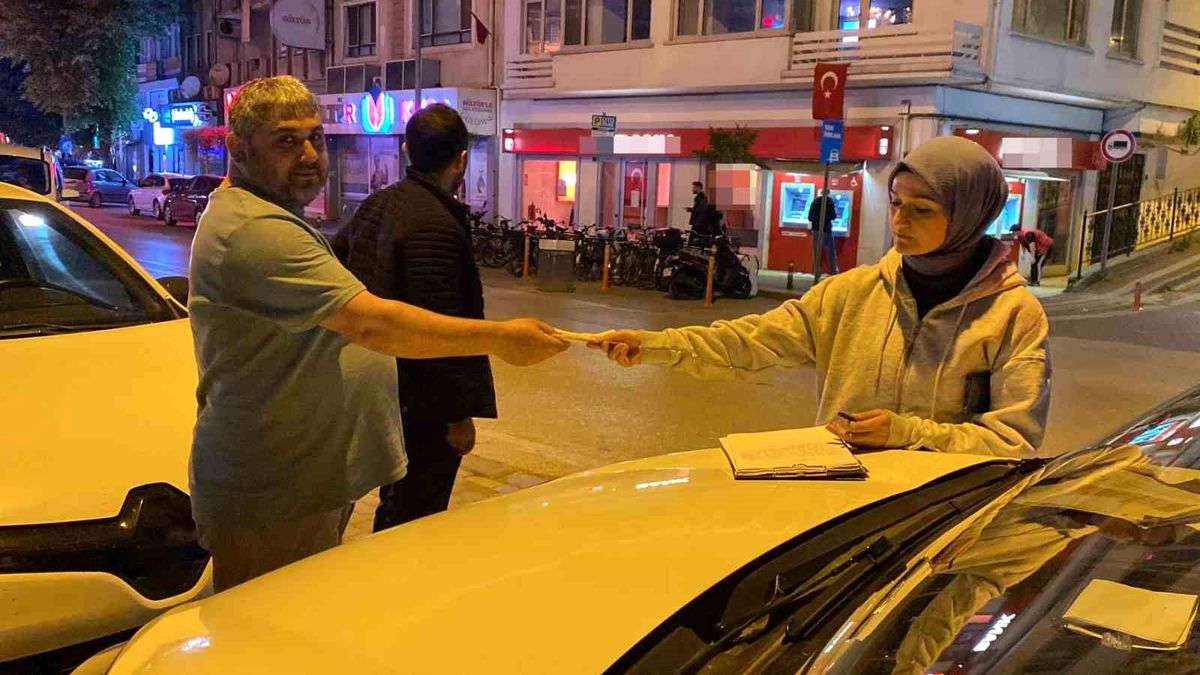 İnegöl'de Bankamatikte Unutulan Para Polise Teslim Edildi