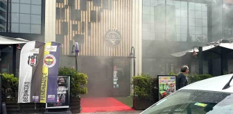 Beşiktaş'ta Restoran Deposunda Yangın Çıktı