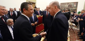 Erdoğan ve Özel arasında ilk temas