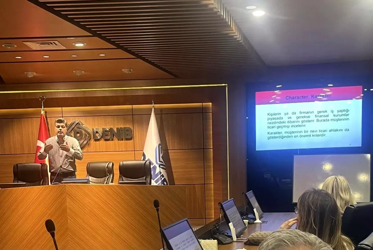 DENİB Akademi'den ihracatçılara banka ilişkileri eğitimi