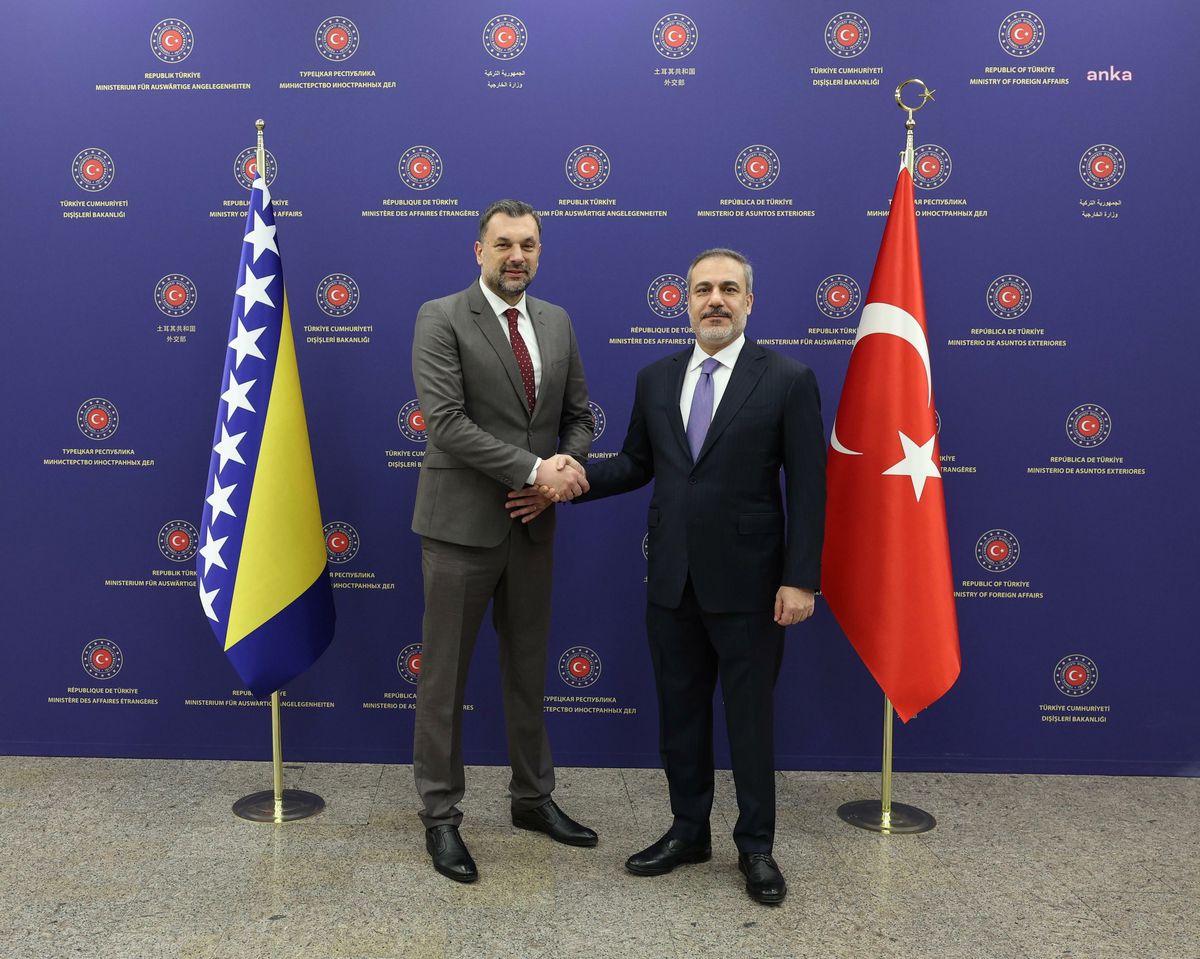 Dışişleri Bakanı Hakan Fidan, Bosna-Hersek Dışişleri Bakanı Elmedin Konakoviç ile görüştü