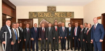 Gümüşhane Valisi Alper Tanrısever, İl Genel Meclisi Başkanı Eşref Balki'yi ziyaret etti