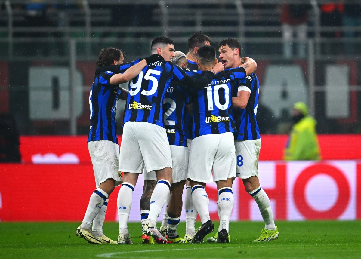 Milli gururumuz Hakan’ın takımı Inter, İtalya şampiyonu oldu