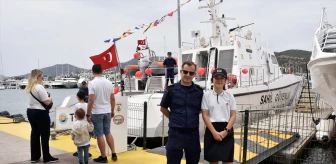 Muğla'da Deniz Kuvvetleri gemisi ve Sahil Güvenlik botları ziyaretçilerini ağırladı