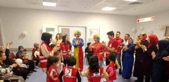 Kızılay, Malatya'da Çocuk Hastalar İçin Özel Etkinlik Düzenledi
