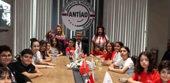 ANTİAD Yönetim Kurulu Masasını Çocuklara Bıraktı