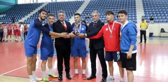 DPÜ Ayak Tenisi Türkiye Şampiyonası'nda ikinci oldu