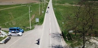 Edirne'de Jandarma Ekipleri Dron ile Trafik Denetimi Gerçekleştirdi