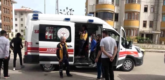 Elazığ'da Otomobil Çarpışması: 3 Kişi Yaralandı