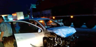 Konya'da otomobil kamyonla çarpıştı: 4 yaralı
